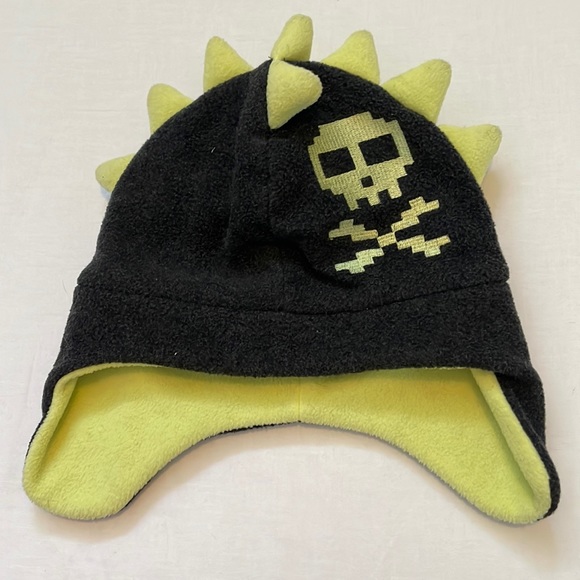 Boys Toddler Toque/ Winter Hat 1-2T - Picture 1 of 2